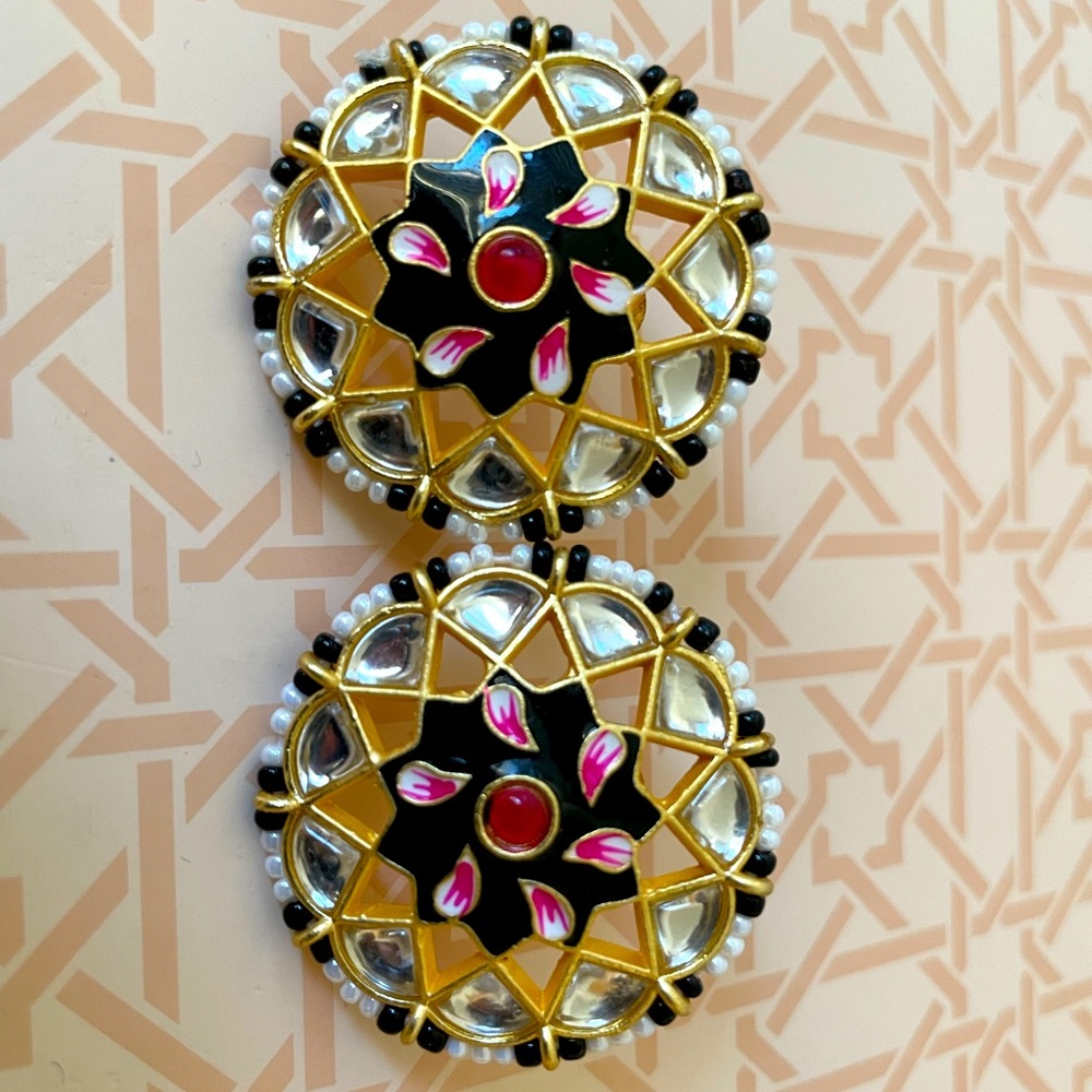 Bracelets & Earring - Picture 9 of 12